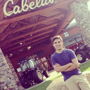 Meet your Posher, Brad